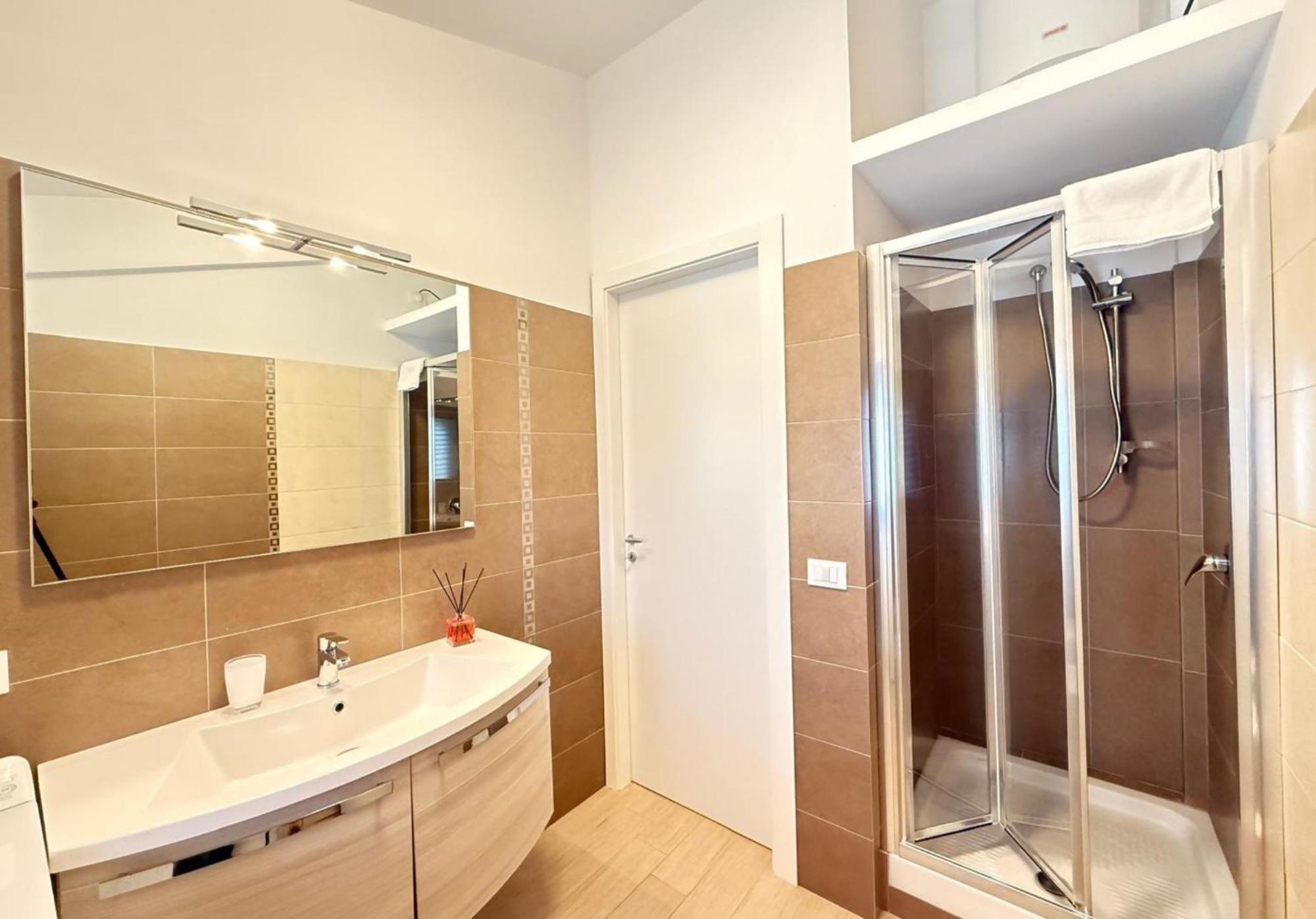 Semplice Bnb Bonagia Вальдериче Номер фото